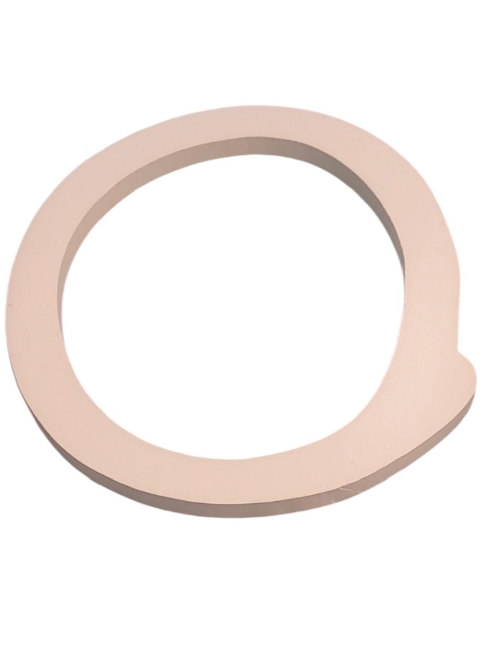 ARTMINDS White Wood Letter "Q"